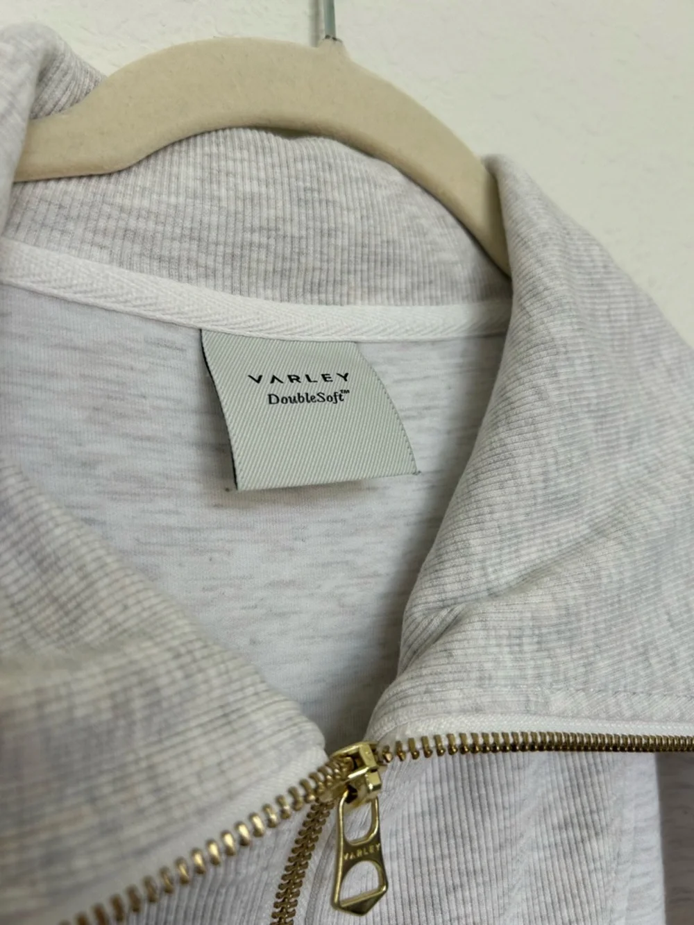Varley Catherine Half-Zip Sweat & The Cargo Pant Set in Ivory Marl - Picture 5 of 12